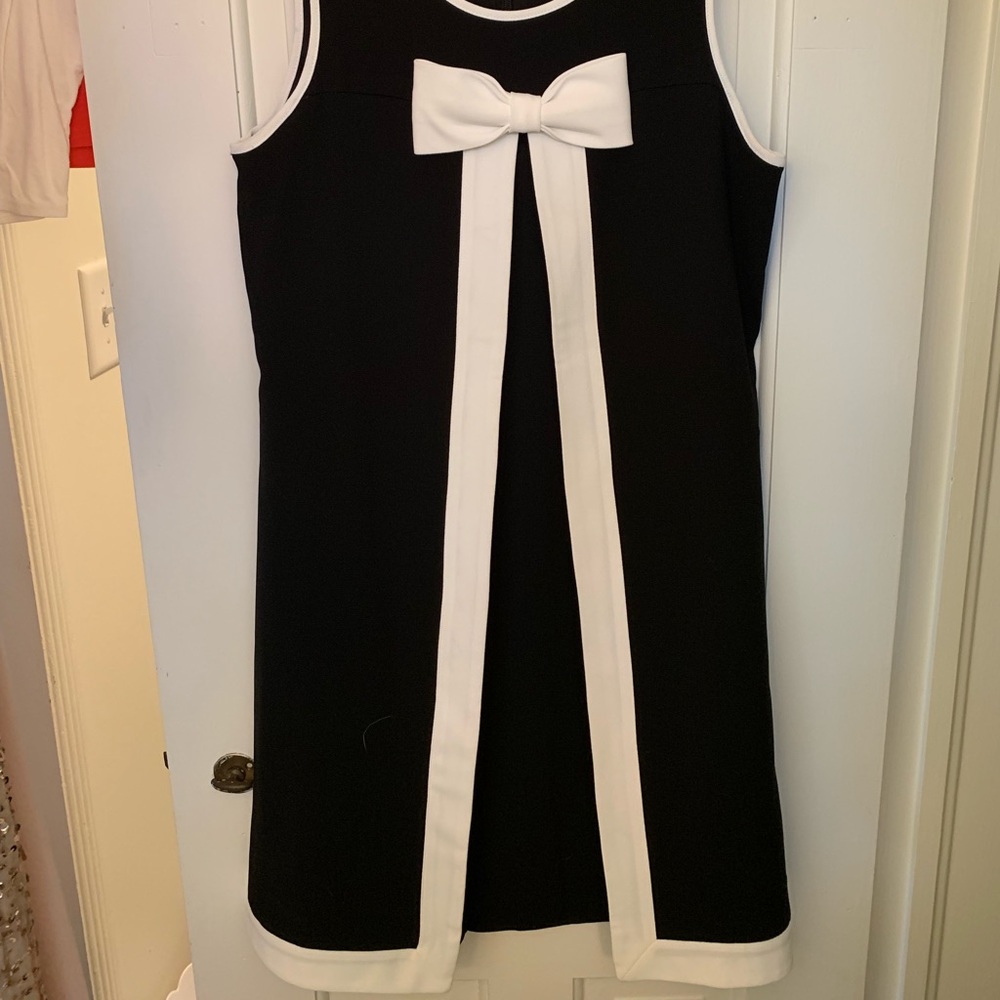 CeCe Bow Front Shift Dress